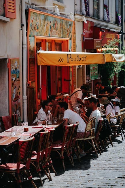 Lively Parisian Café Scene in Montmartre