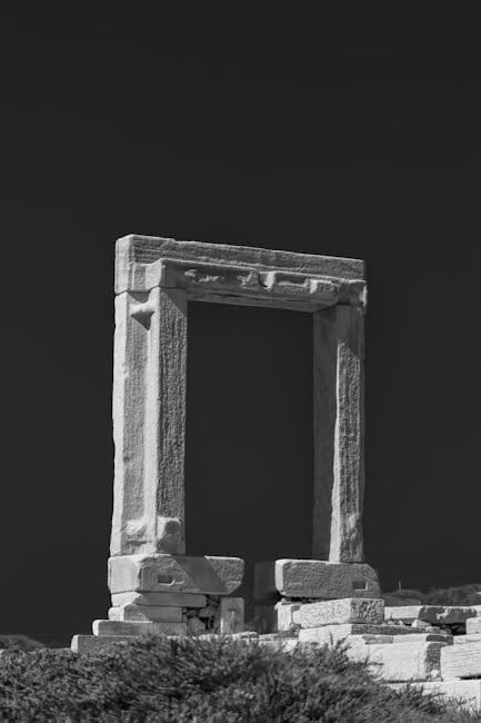 Black and White Capture of Temple of Apollo, Naxos